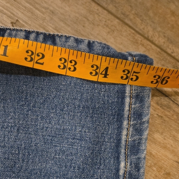 GAP Flare High Rise Jean - Picture 7 of 7